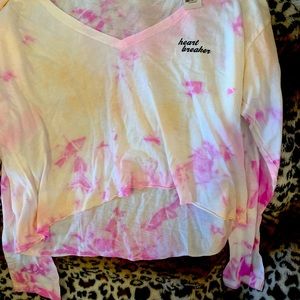 PINK by vs crop long sleeve tee size large .Brand new with tags !
